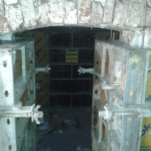 Pagraba sienu nostiprināšana betonējot