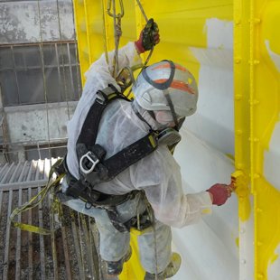 Graudu elevatora metala silosu krāsošana 2000m2