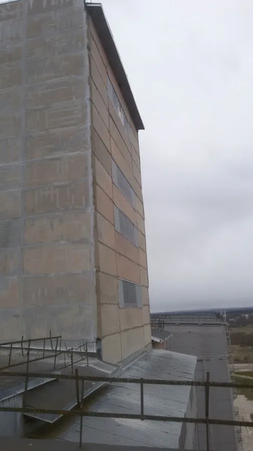 Graudu elevatora betona silosu atjaunošana 16000m2